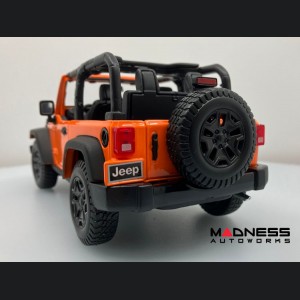 Jeep Wrangler Diecast Model 1/18 scale - Orange - Topless - Maisto 